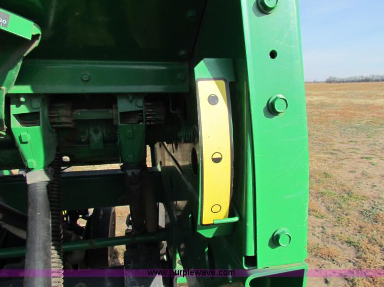 image for item E8184 John Deere 1590 no-till grain drill