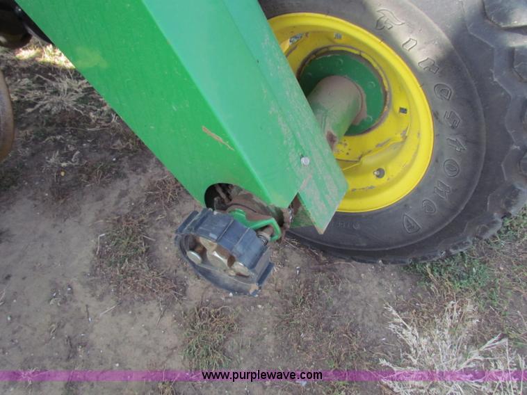 image for item E8184 John Deere 1590 no-till grain drill