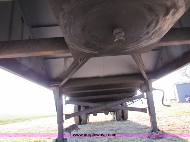 image for item E8185 2012 shop built grain trailer