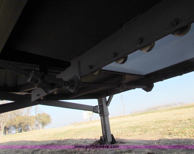 image for item E8185 2012 shop built grain trailer