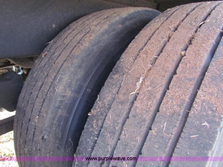 image for item E8185 2012 shop built grain trailer