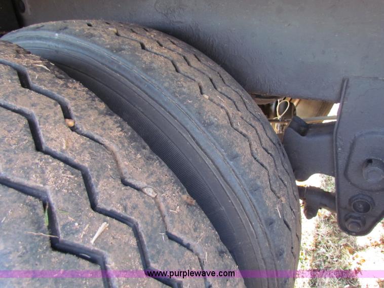 image for item E8185 2012 shop built grain trailer