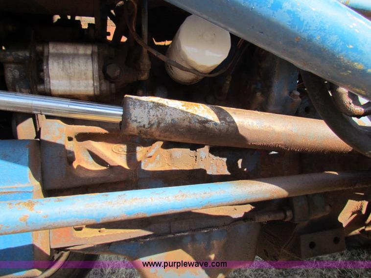 image for item E8189 Ford tractor with loader