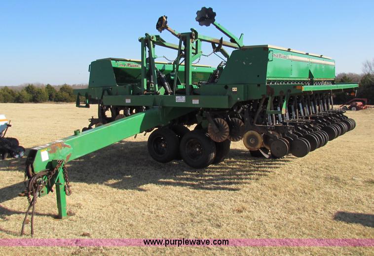 image for item E8193 1996 Great Plains Solid Stand 3010NT no-till grain drill