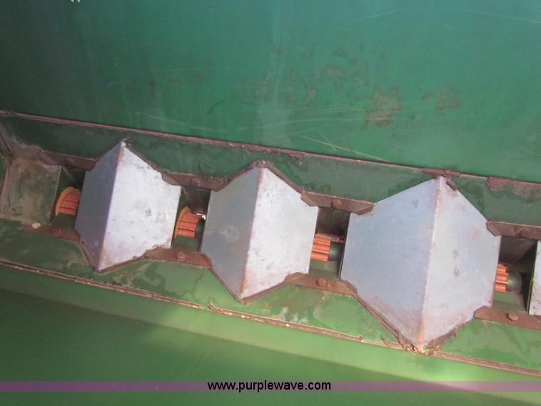 image for item E8193 1996 Great Plains Solid Stand 3010NT no-till grain drill