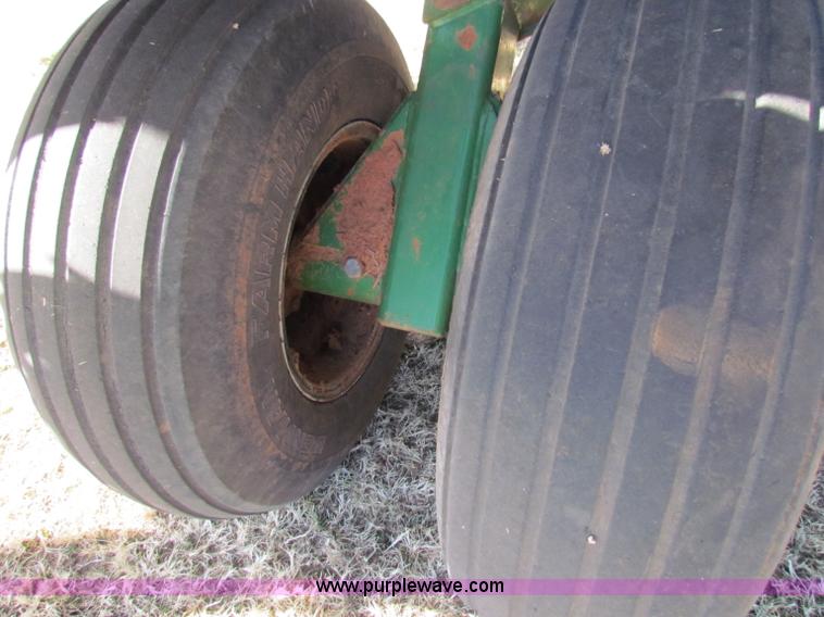 image for item E8193 1996 Great Plains Solid Stand 3010NT no-till grain drill