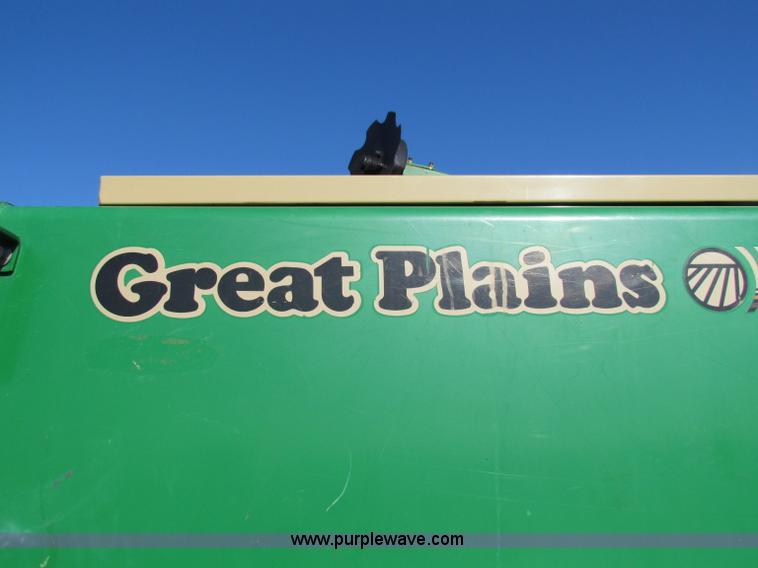image for item E8193 1996 Great Plains Solid Stand 3010NT no-till grain drill