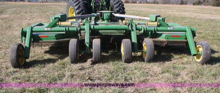 image for item F2766 John Deere 1518 batwing rotary mower