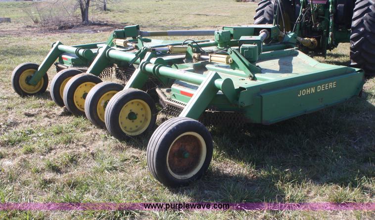 image for item F2766 John Deere 1518 batwing rotary mower