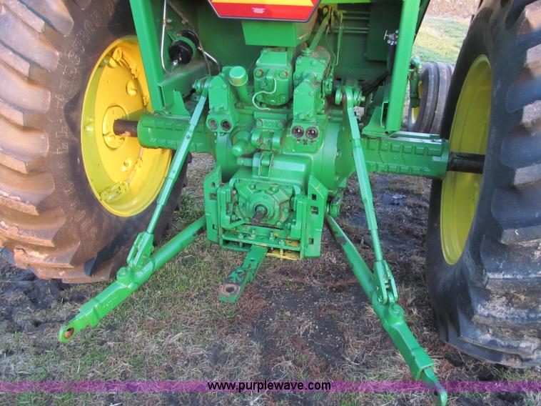 image for item F4681 1974 John Deere 4230 tractor