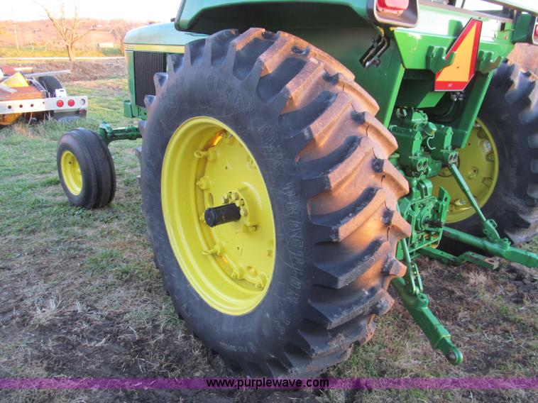 image for item F4681 1974 John Deere 4230 tractor