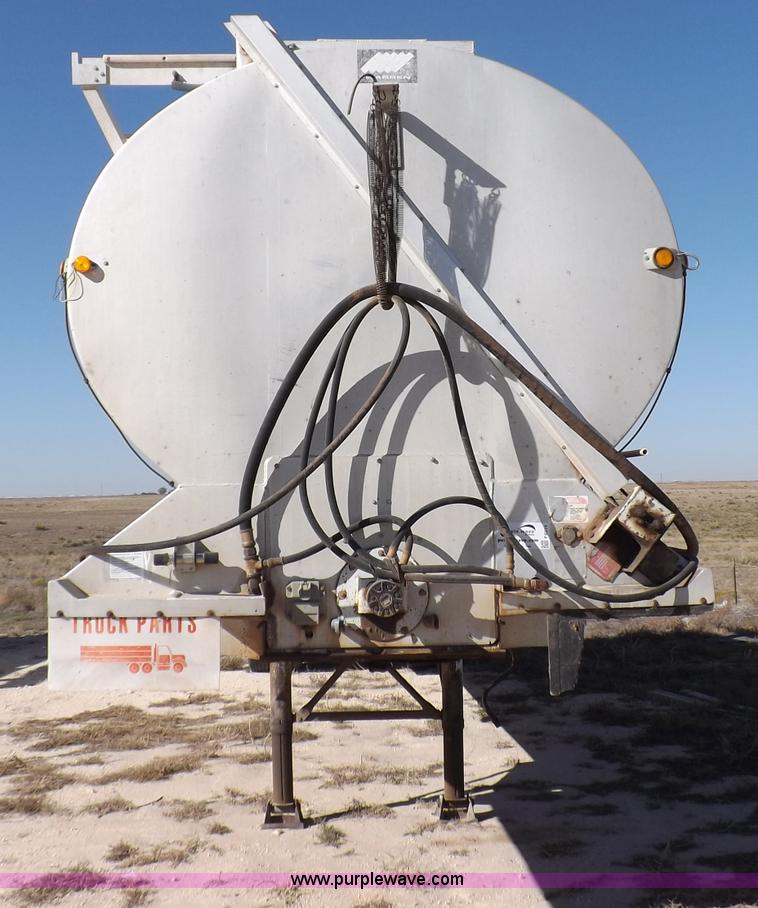 image for item F6314 1997 Warren hydraulic feed body trailer