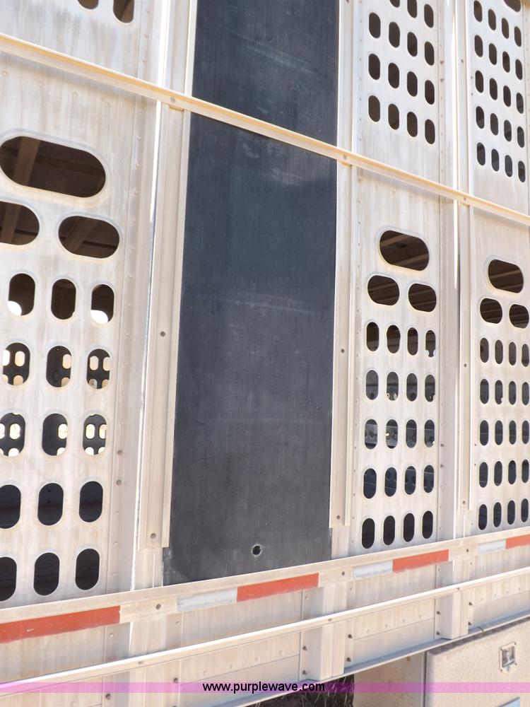 image for item F6316 1991 Barrett livestock trailer