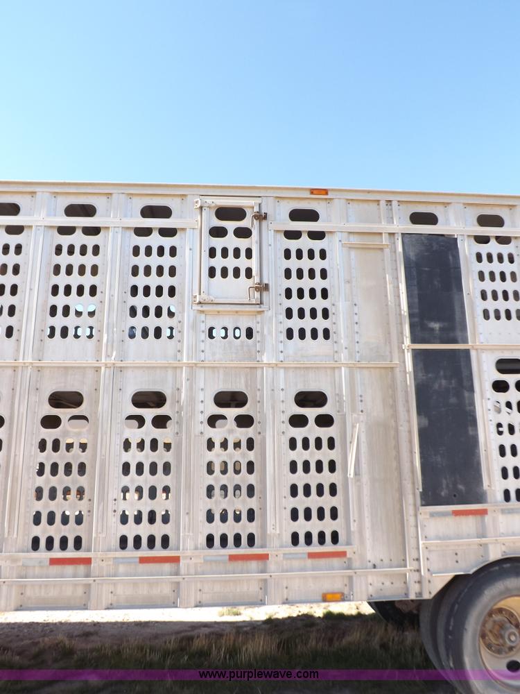 image for item F6316 1991 Barrett livestock trailer