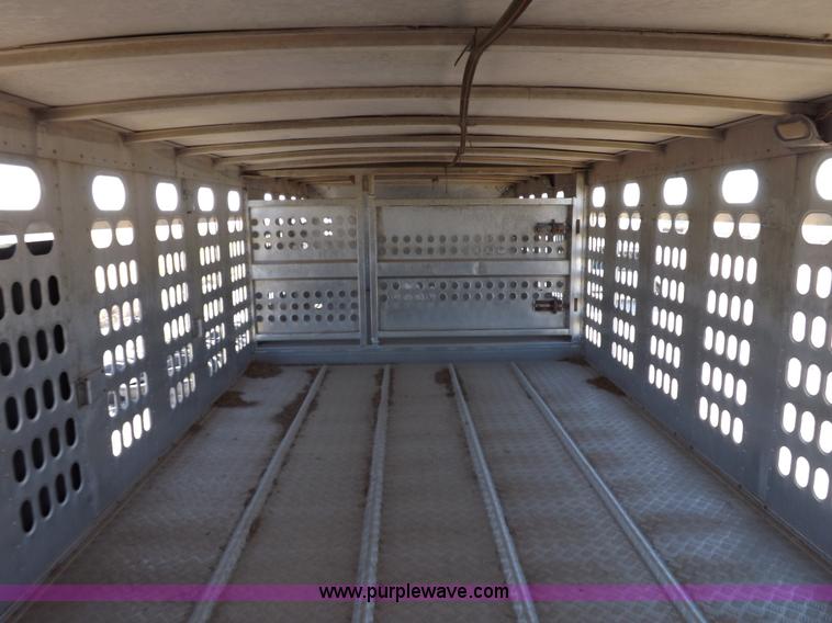 image for item F6316 1991 Barrett livestock trailer
