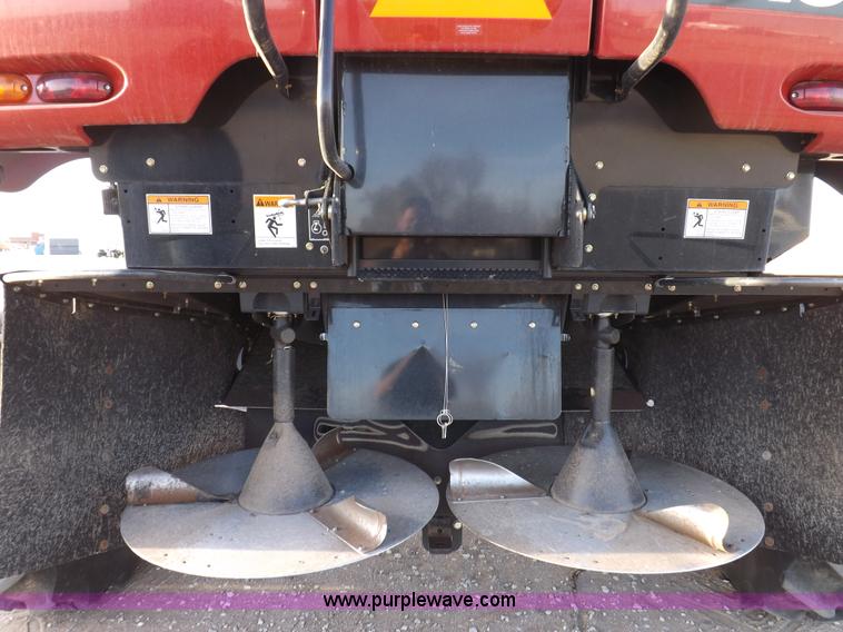 image for item F6319 2010 Case IH 7088 AFS combine