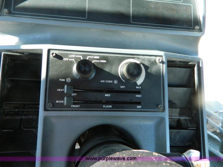 image for item G7573 1993 Case 9250 4WD articulated tractor