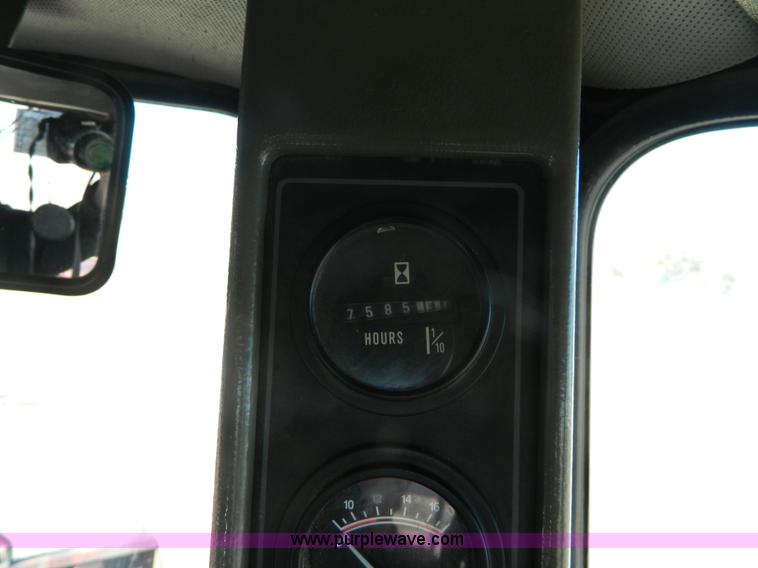 image for item G7573 1993 Case 9250 4WD articulated tractor