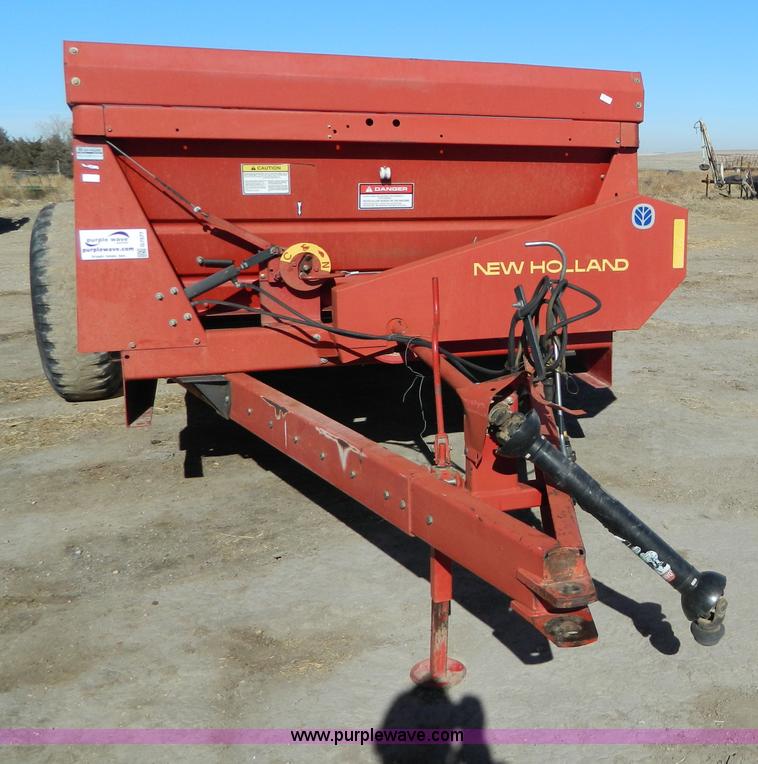 image for item G7577 New Holland 195 manure spreader