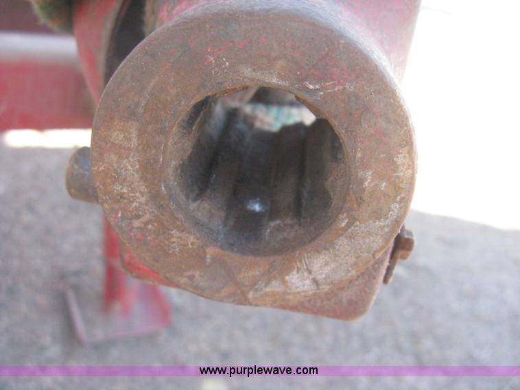 image for item M9122 International 1150 grinder/mixer