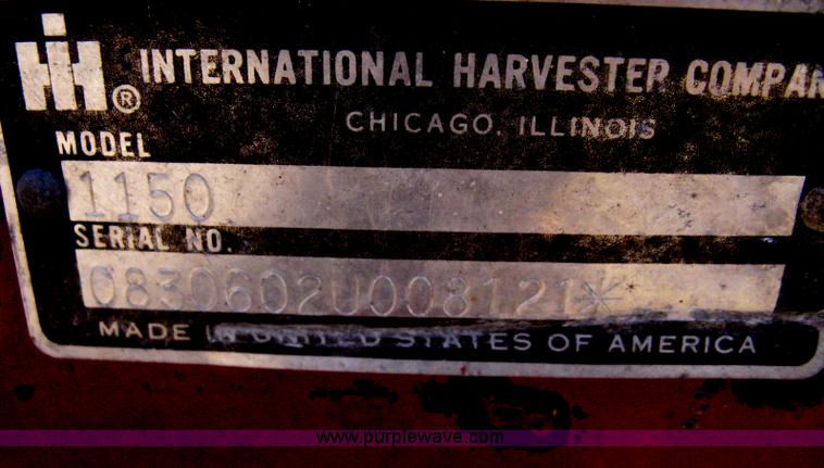 image for item M9122 International 1150 grinder/mixer