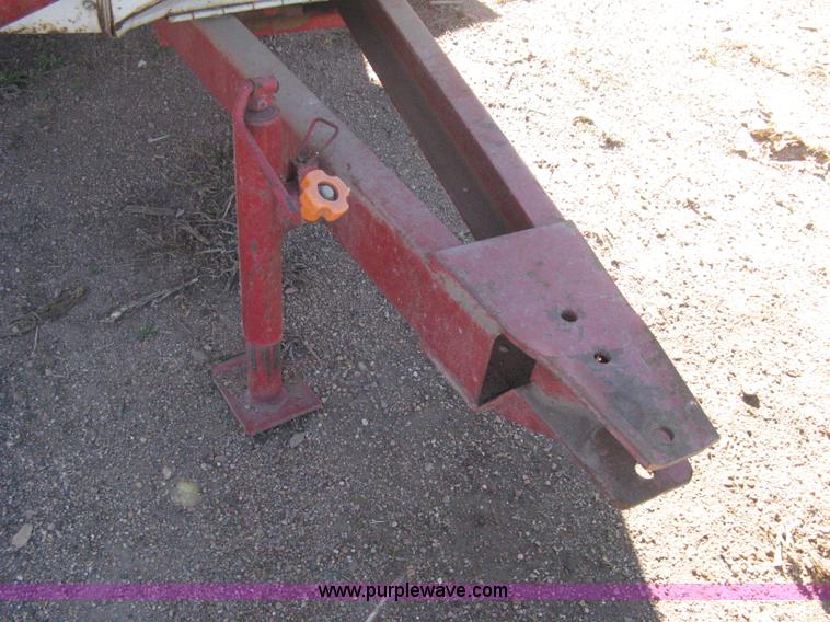 image for item M9122 International 1150 grinder/mixer