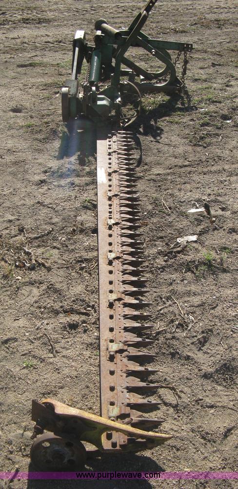 image for item M9125 John Deere 350 sickle mower