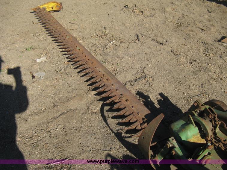 image for item M9125 John Deere 350 sickle mower