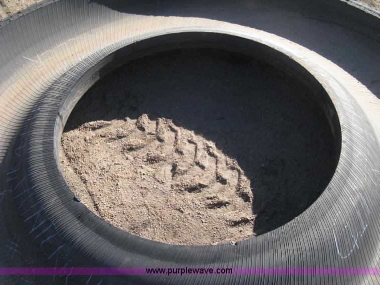 image for item M9126 Tire casing feed trough