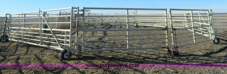 image for item S9215 Wilson portable corral system transport unit