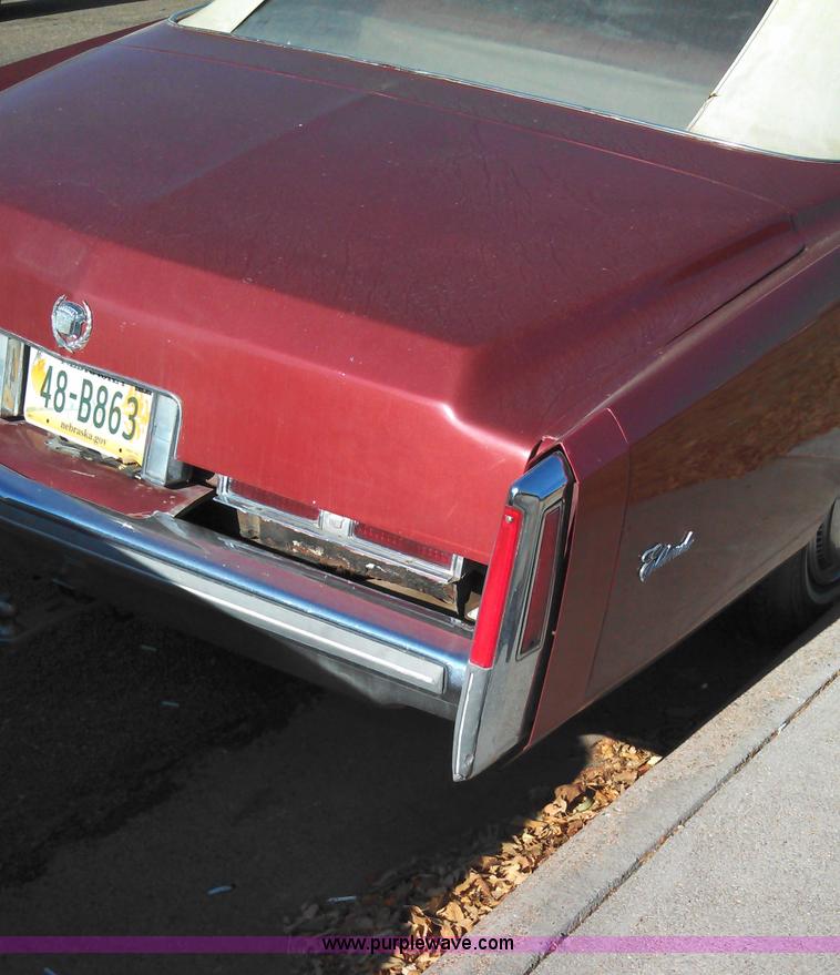 image for item B1658 1975 Cadillac Eldorado convertible