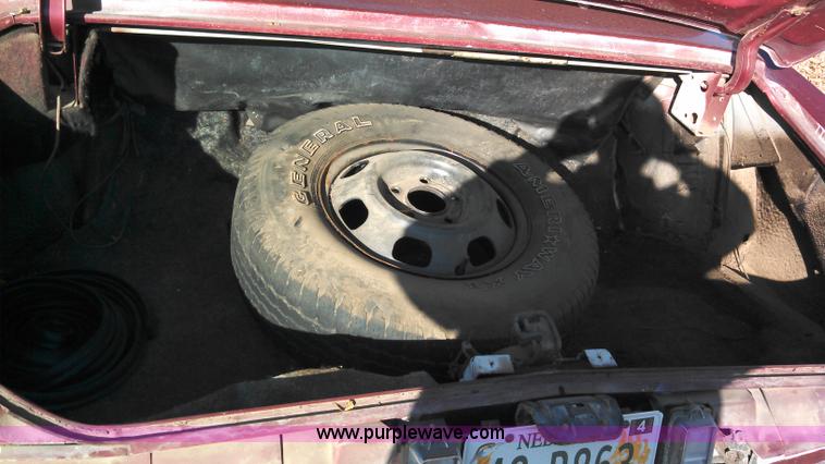 image for item B1658 1975 Cadillac Eldorado convertible