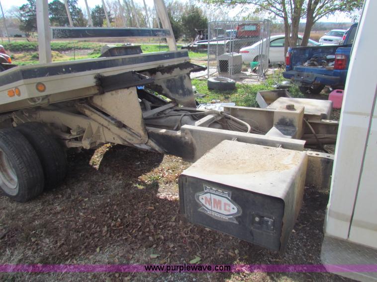 image for item B1667 1991 Ford F350 Custom rollback truck