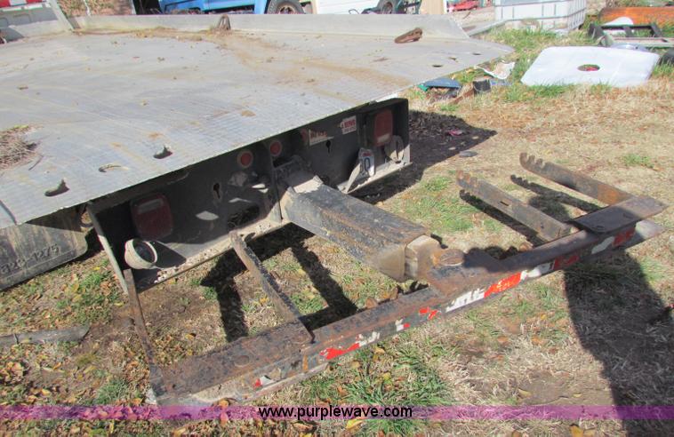 image for item B1667 1991 Ford F350 Custom rollback truck