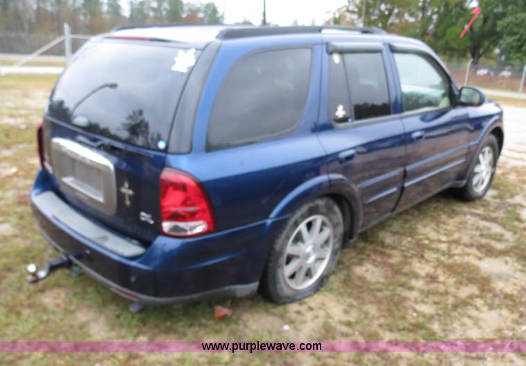 image for item B4537 2004 Buick Ranier CXL SUV