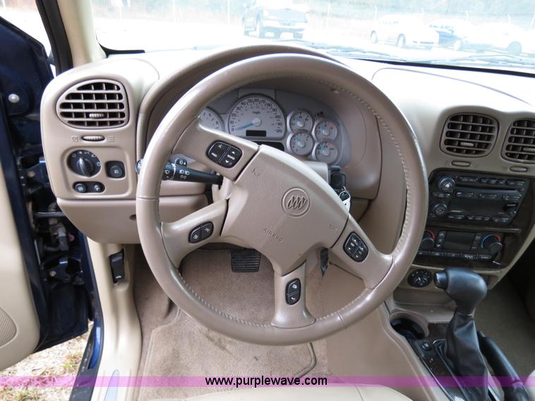 image for item B4537 2004 Buick Ranier CXL SUV