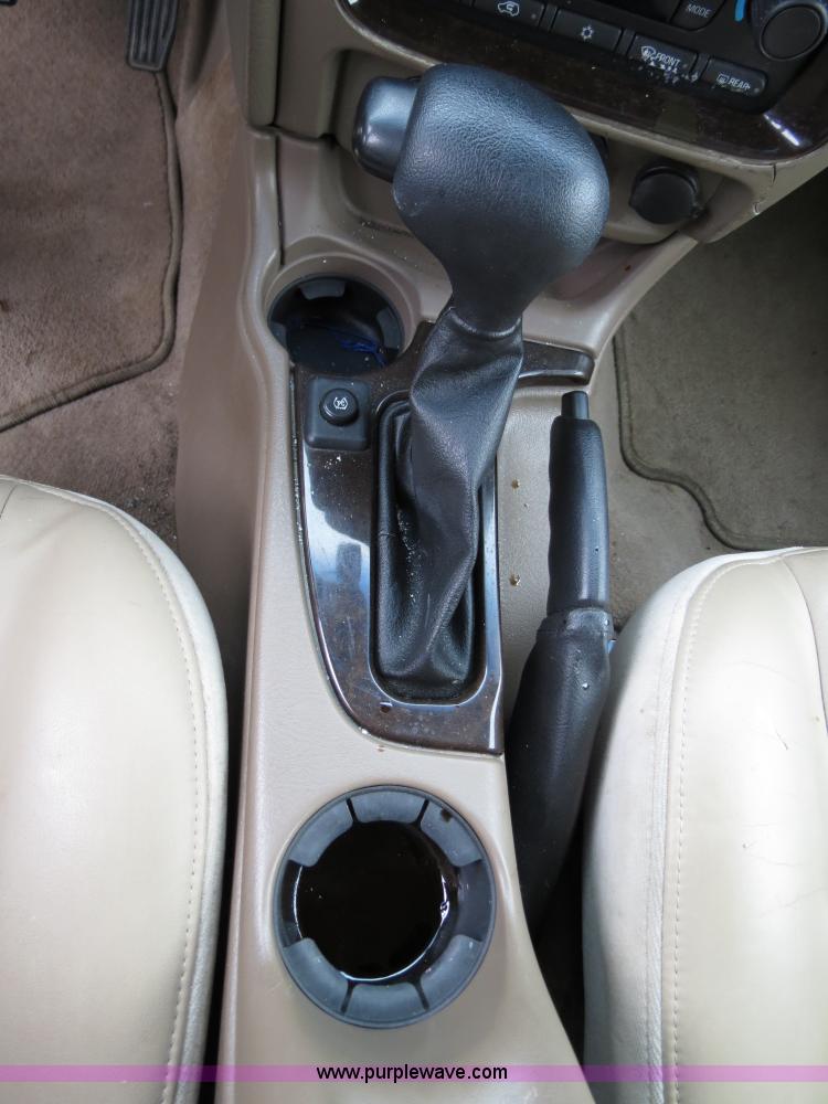 image for item B4537 2004 Buick Ranier CXL SUV