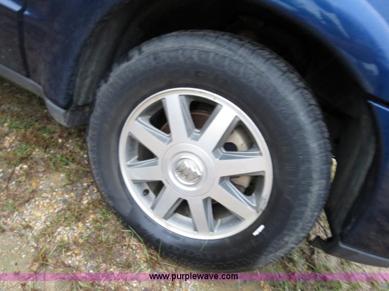 image for item B4537 2004 Buick Ranier CXL SUV