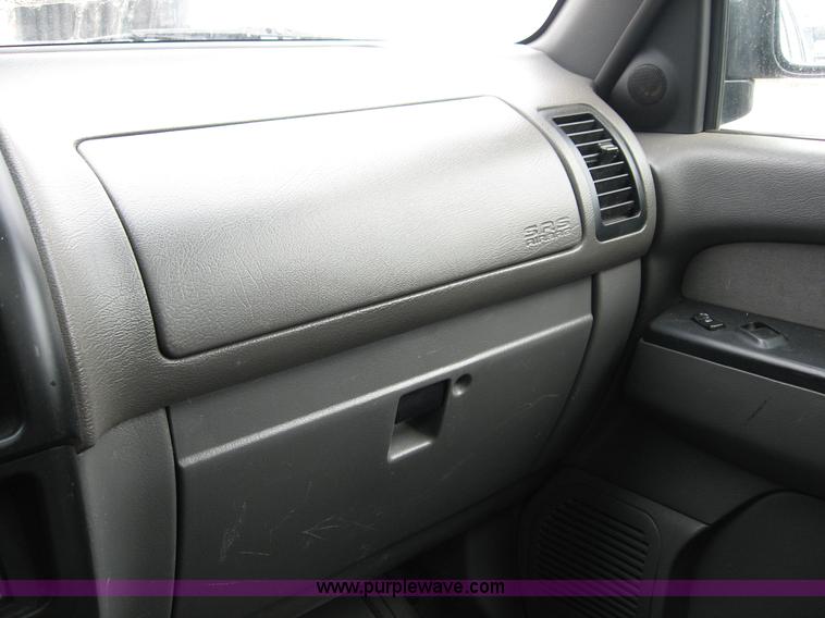 image for item B6404 1996 Isuzu Trooper S SUV