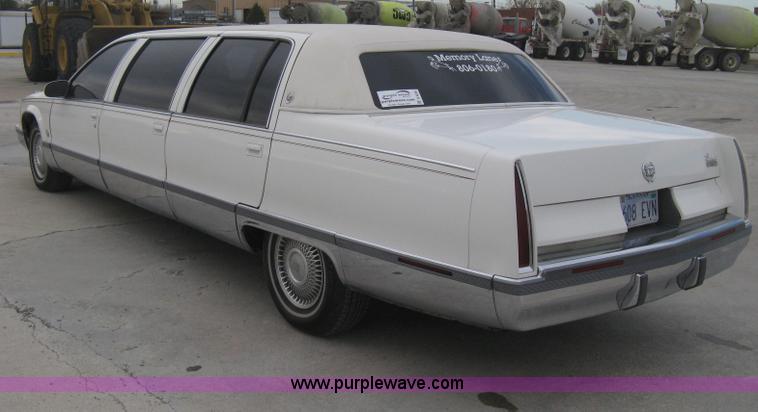 image for item B8228 1995 Cadillac Fleetwood Federal Coach limousine