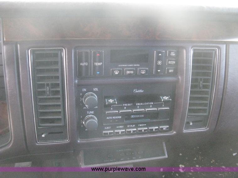 image for item B8228 1995 Cadillac Fleetwood Federal Coach limousine