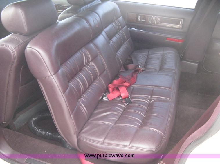 image for item B8228 1995 Cadillac Fleetwood Federal Coach limousine