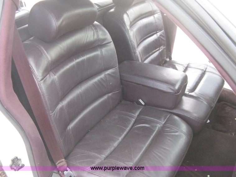 image for item B8228 1995 Cadillac Fleetwood Federal Coach limousine