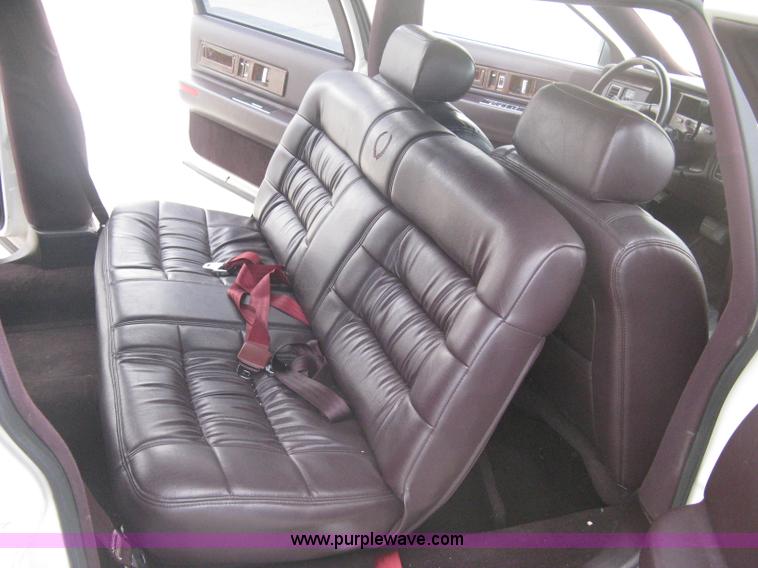 image for item B8228 1995 Cadillac Fleetwood Federal Coach limousine