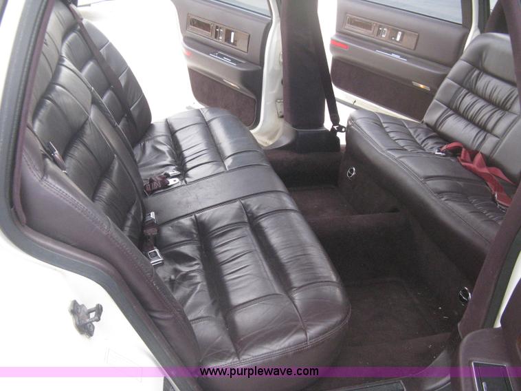 image for item B8228 1995 Cadillac Fleetwood Federal Coach limousine