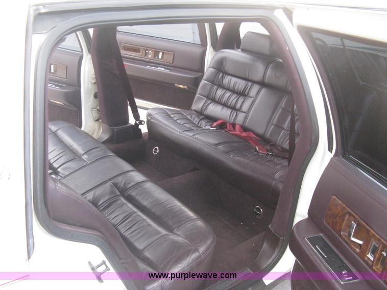 image for item B8228 1995 Cadillac Fleetwood Federal Coach limousine