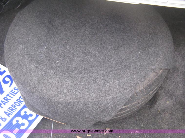 image for item B8228 1995 Cadillac Fleetwood Federal Coach limousine