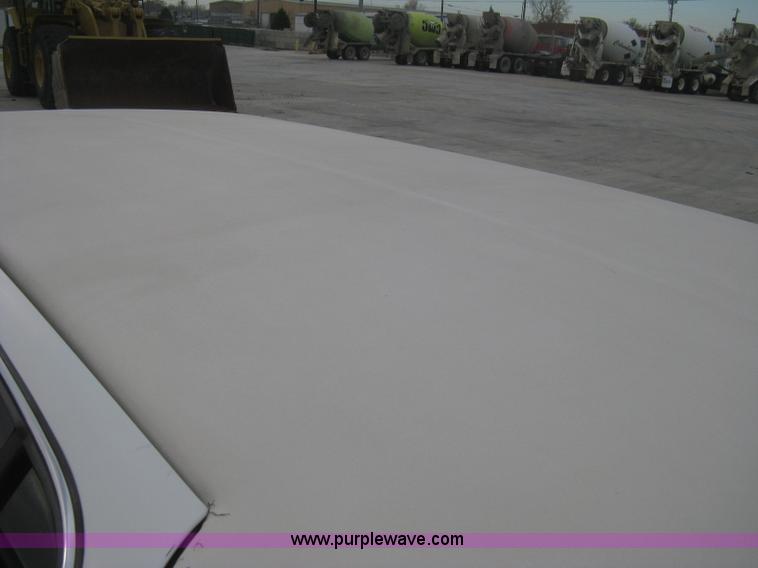 image for item B8228 1995 Cadillac Fleetwood Federal Coach limousine