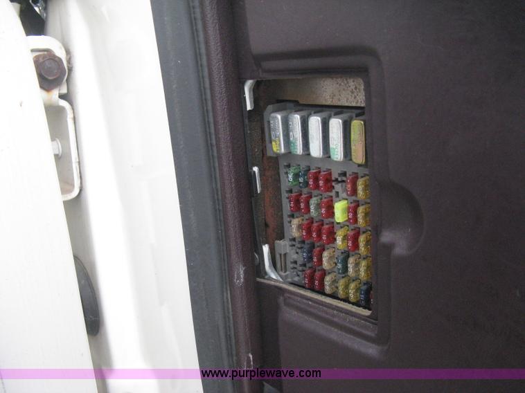 image for item B8228 1995 Cadillac Fleetwood Federal Coach limousine