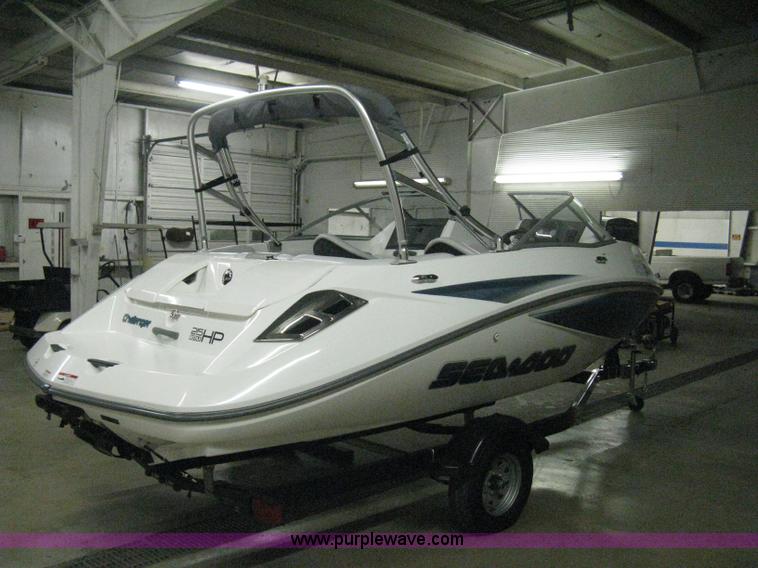 image for item B8242 2008 SeaDoo 180 Challenger boat